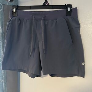 Lululemon  athletica Men’s  Charcoal Athletic Shorts